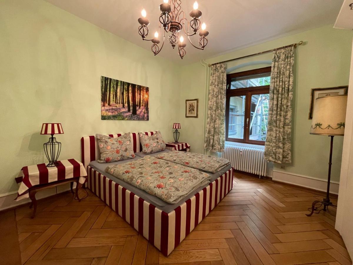 Zum Hoelltor Apartment